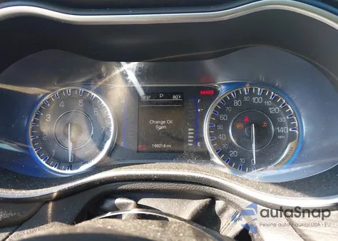 2015 Chrysler 200 Limited из США, поврежденный, VIN 1C3CCCAB4FN701033